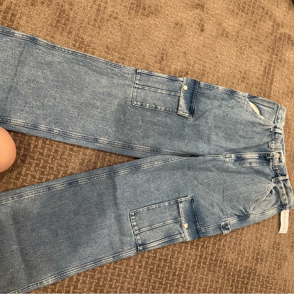 size 29 (US 6/8) fit more like a size 6 pacsun cargo jeans